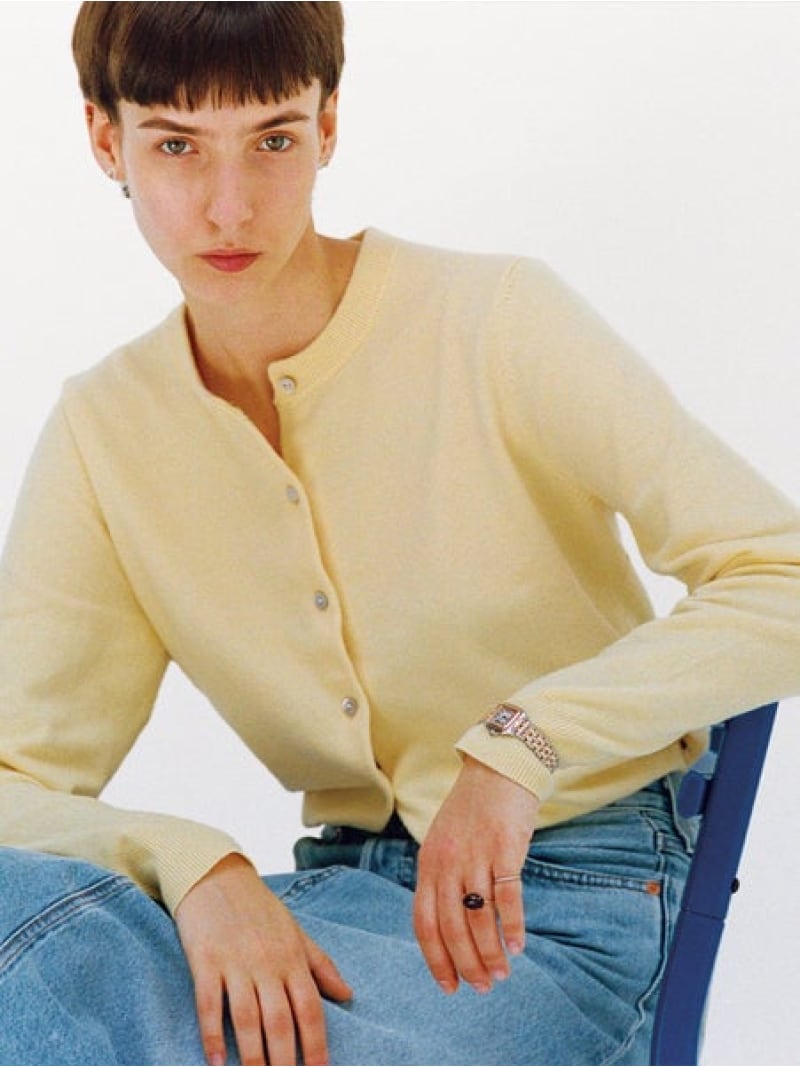 【SALE／50%OFF】スーパーソフト クルーネックカーディガン Levi's リーバイス トップス ニット【RBA_E】【送料無料】[Rakuten Fashion]