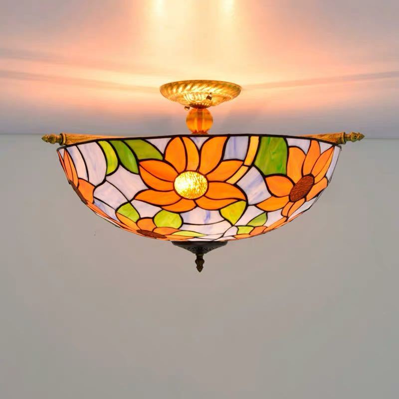 ステンドグラス．ペンダントライト豪華天井照明ステンドグラスランプ ガラス工芸品 電源直結タイプ