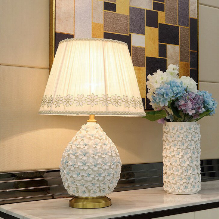 インテリア照明 テーブルスタンド 照明スタンド 卓上ステンド．陶器ステンド． 銅スタンド