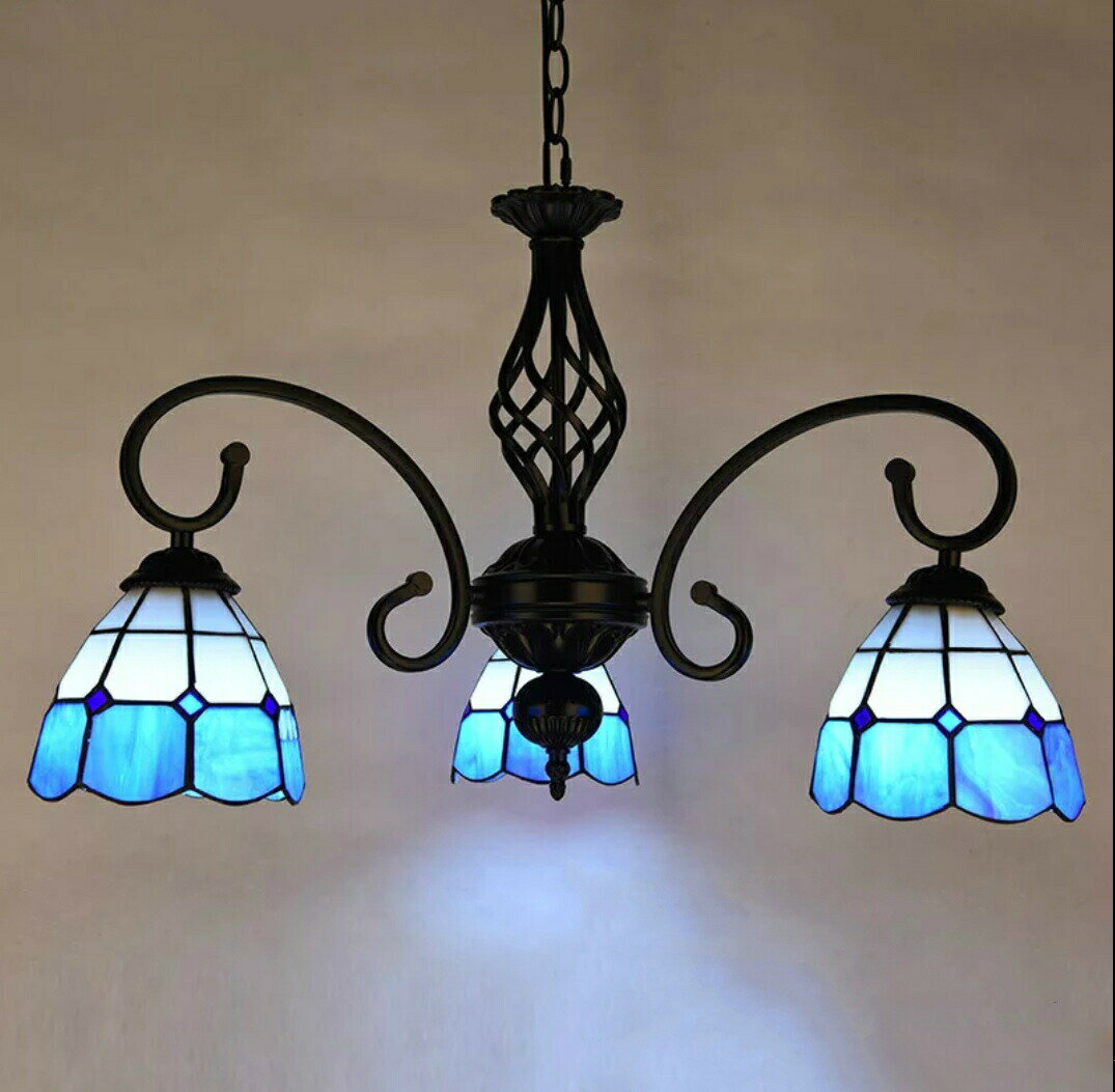 ステンドグラス ペンダントライト豪華天井照明ステンドグラスランプ ガラス工芸品3灯 電源直結タイプ
