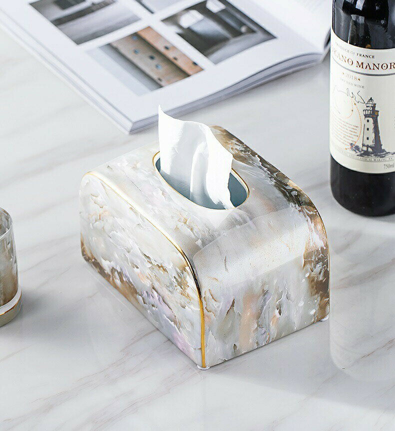 高級感のある .ティッシュケース [2]