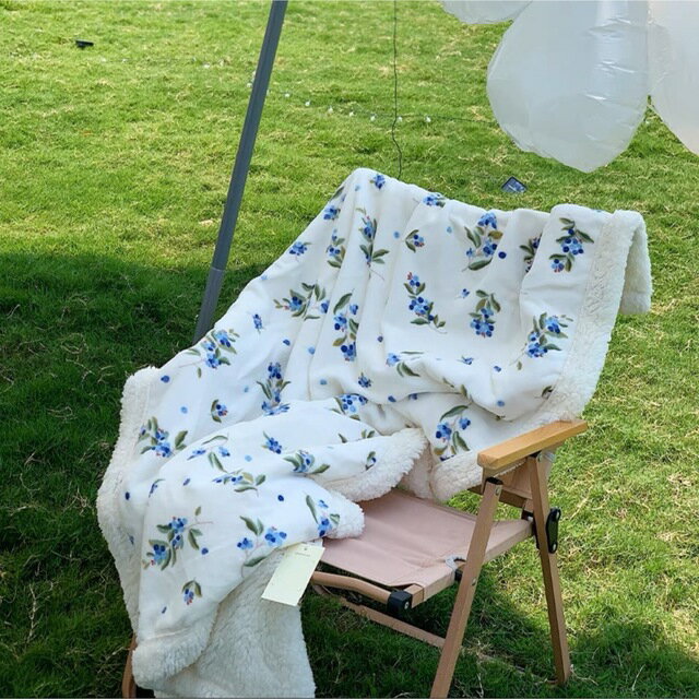 可愛い 毛布 ブランケット ひざ掛け かけ布団100x150 暖かい バラ　薔薇