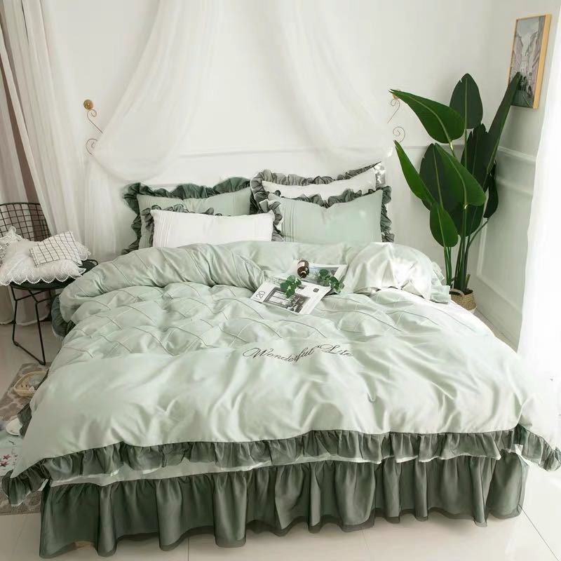 ベッド用品4点セット掛け布団カバー 枕カバー ベッドパッド ワイドダブルサイズ．