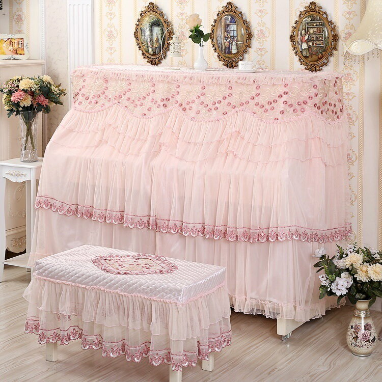 P1姫系ピアノカバー ．ピアノイスカバー 2点セット レース姫系ピアノカバー ピアノイスカバーA/P1素?材 ポリエステル100％ピアノカバーのサイズ： 約155×40(上部奥行)x高さ130cmイスカバーのサイズ ：約58x38cm(イスのサイズ変わりできます）値段も変わります※平置き実寸の為、若干の誤差があります。その他サイズご要望があればご連絡下さい。商品のサイズは採寸方法によって、若干な誤差が生じる場合はあります。ご了承ください。複数ご注文の場合やお急ぎの場合は必ず事前に納期のお質問をお願いいたします。落札品に関しての技術的サポートはいたしません。落札後の質問はご遠慮ください。注意事項1丶こちらの商品は海外製の新品です。撮影時の照明やPC環境によって実際の商品と色が違う場合があります。2丶輸入品で日本語の説明がない場合があり、サポートもございませんので商品知識のある方のみご入札下さい。原則ノークレームノーリターンでお願い致します。3丶ご注文についてご入札後のキャンセル・落札後のキャンセルは一切お受け出来ませんので、よくご確認の上、入札をお願い致します。 代引き引き換え、局留めは受け付けておりません。4丶取り扱っている商品は、海外・アジア製品になります。きちんと全ての商品の検品をしておりますが、日本製に比べると作りが甘い場合があります。完璧を求められる方は入札をお控えください。5丶ランプがつくかどうかの確認をしてから出荷しますので、多少緩衝材がいたんだりします。ご了承ください。プロの職人さんによる手造りランプのため、大きさや色合い、接合部分など機械的に作ったものとは違って、一つ一つ違います。6丶新品未使用品ですが、外箱に初期からのスレ、剥げ歪みなどあります。上記理由の返品交換は承ることが出来ませんので予めご了承くださいませ。2P1姫系ピアノカバー ．ピアノイスカバー 2点セット レース姫系ピアノカバー ピアノイスカバーA/P1素?材 ポリエステル100％ピアノカバーのサイズ： 約155×40(上部奥行)x高さ130cmイスカバーのサイズ ：約58x38cm(イスのサイズ変わりできます）値段も変わります※平置き実寸の為、若干の誤差があります。★その他サイズご要望があればご連絡下さい。☆☆★★★★★★★★★★★★★☆☆★商品のサイズは採寸方法によって、若干な誤差が生じる場合はあります。ご了承ください。★複数ご注文の場合やお急ぎの場合は必ず事前に納期のお質問をお願いいたします。★落札品に関しての技術的サポートはいたしません。落札後の質問はご遠慮ください。☆☆★★★★★★★★★★★★★☆☆注意事項1丶こちらの商品は海外製の新品です。撮影時の照明やPC環境によって実際の商品と色が違う場合があります。2丶輸入品で日本語の説明がない場合があり、サポートもございませんので商品知識のある方のみご入札下さい。原則ノークレームノーリターンでお願い致します。3丶ご注文についてご入札後のキャンセル・落札後のキャンセルは一切お受け出来ませんので、よくご確認の上、入札をお願い致します。 代引き引き換え、局留めは受け付けておりません。4丶取り扱っている商品は、海外・アジア製品になります。きちんと全ての商品の検品をしておりますが、日本製に比べると作りが甘い場合があります。完璧を求められる方は入札をお控えください。5丶ランプがつくかどうかの確認をしてから出荷しますので、多少緩衝材がいたんだりします。ご了承ください。プロの職人さんによる手造りランプのため、大きさや色合い、接合部分など機械的に作ったものとは違って、一つ一つ違います。6丶新品未使用品ですが、外箱に初期からのスレ、剥げ歪みなどあります。上記理由の返品交換は承ることが出来ませんので予めご了承くださいませ。2