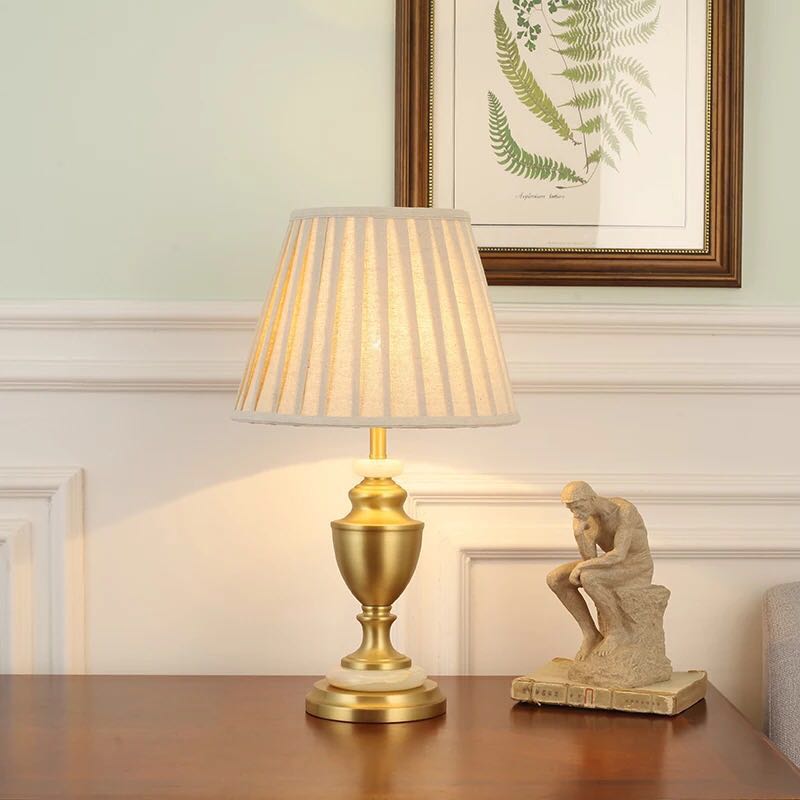 【商品仕様】個口数：1 （〜40Wまで対応）E26白熱球、電球型蛍光灯、LED電球使用可能使用電球：1個（※電球は付属しておりません）石【商品サイズ（単位約mm）】商品外寸：幅約33 x 高さ約59 (cm)※サイズの誤差は多少発生します。...