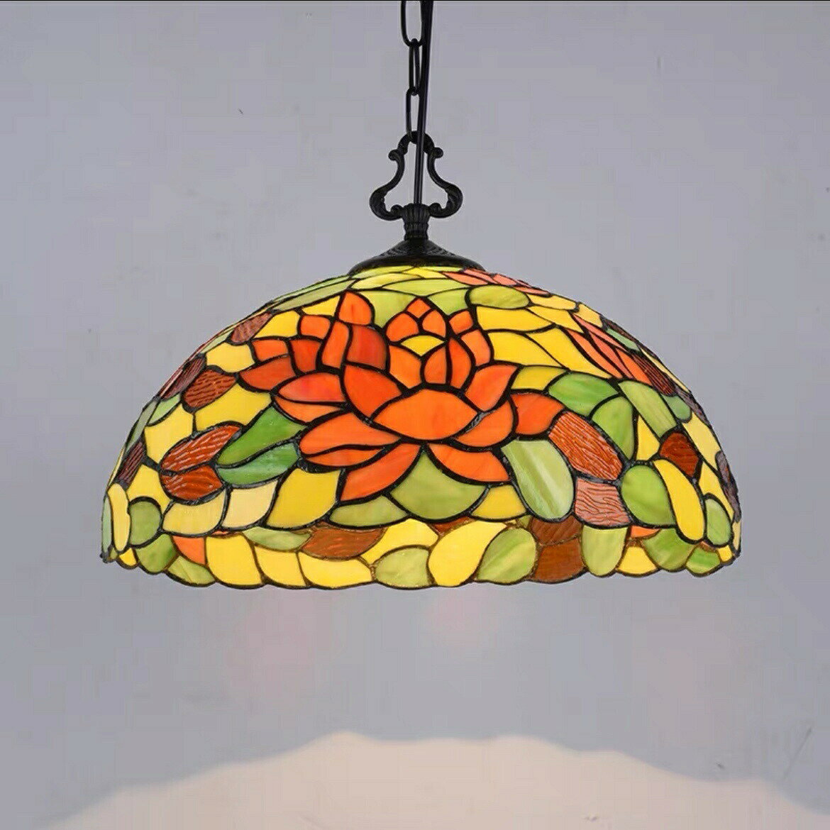 ステンドグラス.ペンダントライト豪華天井照明ステンドグラスランプガラス工芸品 電源直結タイプ