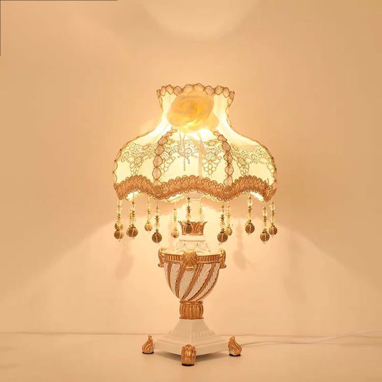 ■個口数：1 （?40Wまで対応）■E26白熱球、電球型蛍光灯、LED電球使用可能■使用電球：1個（※電球は付属しております）■商品外寸：幅約31×高さ約49(cm)※サイズの誤差は多少発生します。ご了承下さい。注意事項1、ご利用のPC環境...