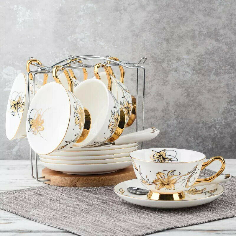 カップ＆ソーサー6客 花柄豪華カップ 上品 陶磁器ティー