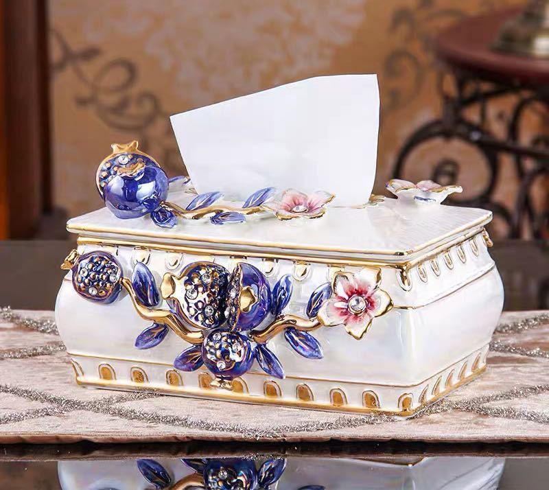 ●商品サイズ：24 x 13 x 10 (約cm)●材質：陶器★購入後のキャンセルは、ご遠慮ください。★検品のため開封してある場合があります。注意事項1、ご利用のPC環境により、実際の商品と色が異なる場合がございます。予めご了承ください。2、新品未使用品ですが、外箱に初期からのスレ、剥げ歪みなどあります。3、海外品ですので、気にされる方はご遠慮下さい。4、お急ぎの方はご注文をご遠慮ください5、素材の色・風合いなど、ディスプレーにより、一部写真と実物が異なる場合がございますので、あらか じめご了承ください。上記理由の返品交換は承ることが出来ませんので予めご了承くださいませ●商品サイズ：24 x 13 x 10 (約cm)●材質：陶器★購入後のキャンセルは、ご遠慮ください。★検品のため開封してある場合があります。注意事項1、ご利用のPC環境により、実際の商品と色が異なる場合がございます。予めご了承ください。2、新品未使用品ですが、外箱に初期からのスレ、剥げ歪みなどあります。3、海外品ですので、気にされる方はご遠慮下さい。4、お急ぎの方はご注文をご遠慮ください5、素材の色・風合いなど、ディスプレーにより、一部写真と実物が異なる場合がございますので、あらか じめご了承ください。上記理由の返品交換は承ることが出来ませんので予めご了承くださいませ