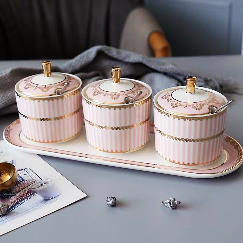 素材本体:陶器☆☆★★★★★★★★★★★★★☆☆◆お客様のご覧になっているモニター等により多少色が異なる場合がございます。あらかじめご了承ください。◆複数ご注文の場合やお急ぎの場合は必ず事前に納期のお質問をお願いいたします。◆サイズの誤差は...