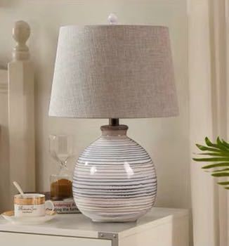 照明スタンドライト テーブルランプ デスクライト 卓上ステンド ．陶器スタンド