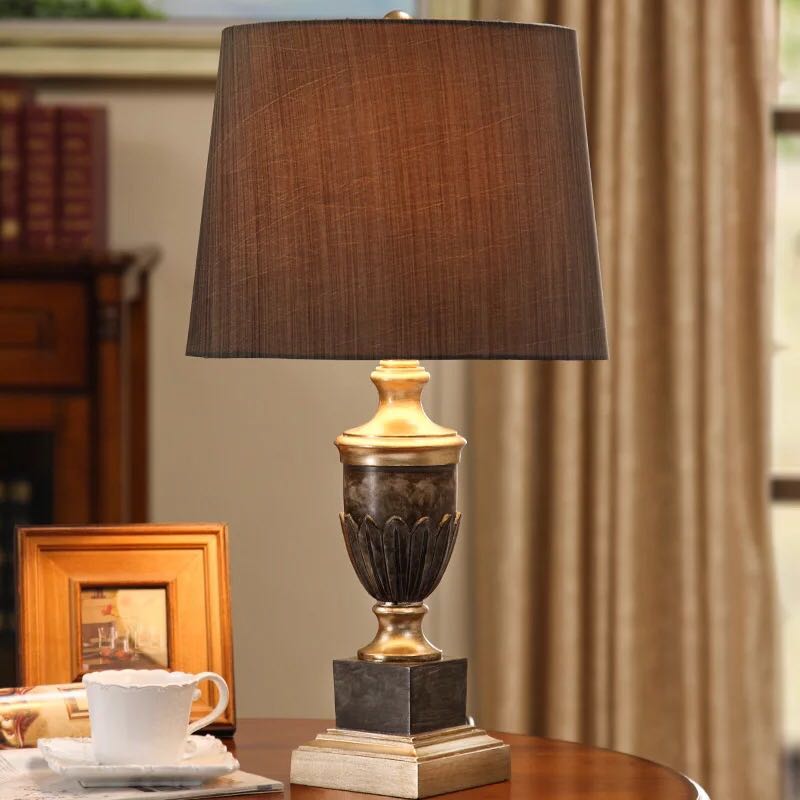 個口数：1 （〜40Wまで対応）E26白熱球、電球型蛍光灯、LED電球使用可能使用電球：1個（※電球は付属しておりません）商品外寸：幅約30×高さ約55(cm)※サイズの誤差は多少発生します。ご了承下さい。注意事項1、ご利用のPC環境により...