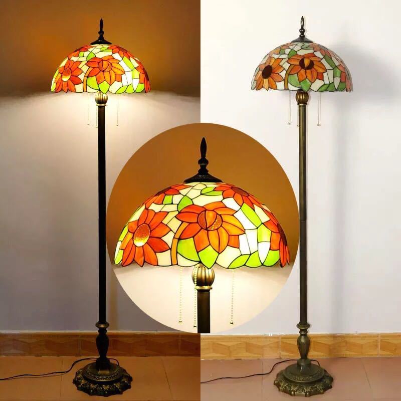 ステンドグラスフロアライト 間接照明 フロアスタンド 照明器具豪華ステンドグラスランプ ガラス工芸品．