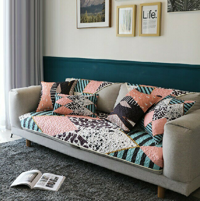 ソファーシート　ソファーカバー　滑りどめ生地　シーズン通用タイプ　サイズオーダー可能ソファーシート ソファーカバーシートカバー :一点 : 70 x 150 （cm)二点 : 70 x 70 (cm)材質:ポリエステル、エステル 底は滑りど...