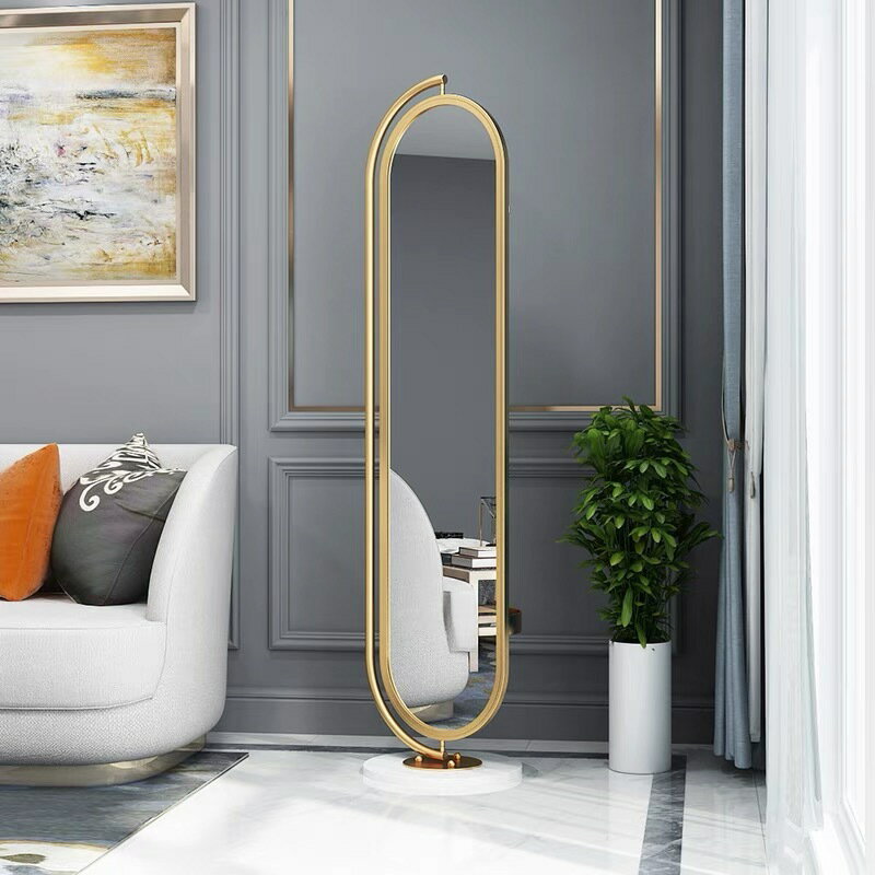 ハンガーラック 鏡 ミラー 洋服掛け 全身鏡 姿見鏡 立てかけミラー 全身ミラー ハンガー付ミラー高さ : 175cm横幅 : 45cm☆☆★★★★★★★★★★★★★☆☆◆お客様のご覧になっているモニター等により多少色が異なる場合がございま...