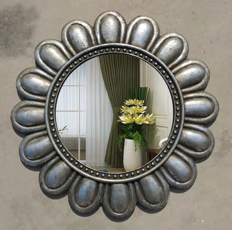 サイズ(cm) ： 幅59 x 高さ59材質 ： ミラー 樹脂 他お客様のご覧になっているモニター等により多少色が異なる場合がございます。あらかじめご了承ください。複数ご注文の場合やお急ぎの場合は必ず事前に納期のお質問をお願いいたします。サ...