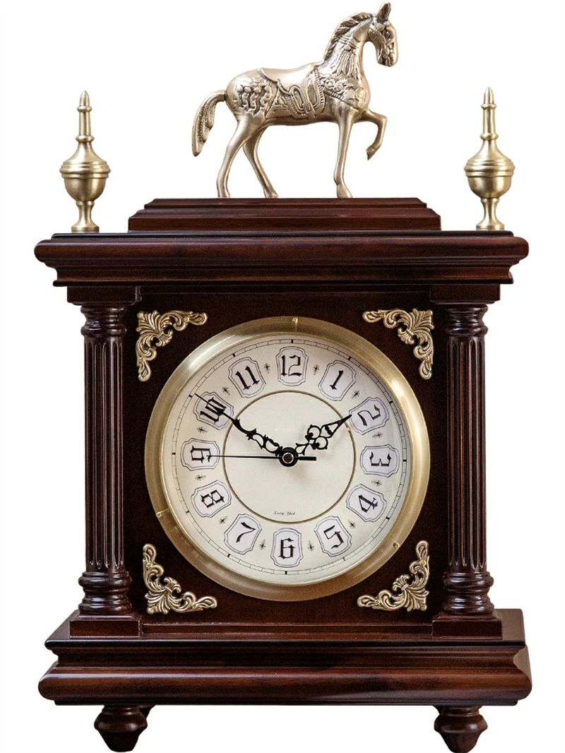 【送料無料】置き時計 ヨーロピアンスタイル 真鍮 デスククロック クラシック ソリッドウッド デスク ロック リビングルーム デスクトップ クロック アメリカン ヴィンテージ 家庭用 新築祝い 結婚祝い 寝室