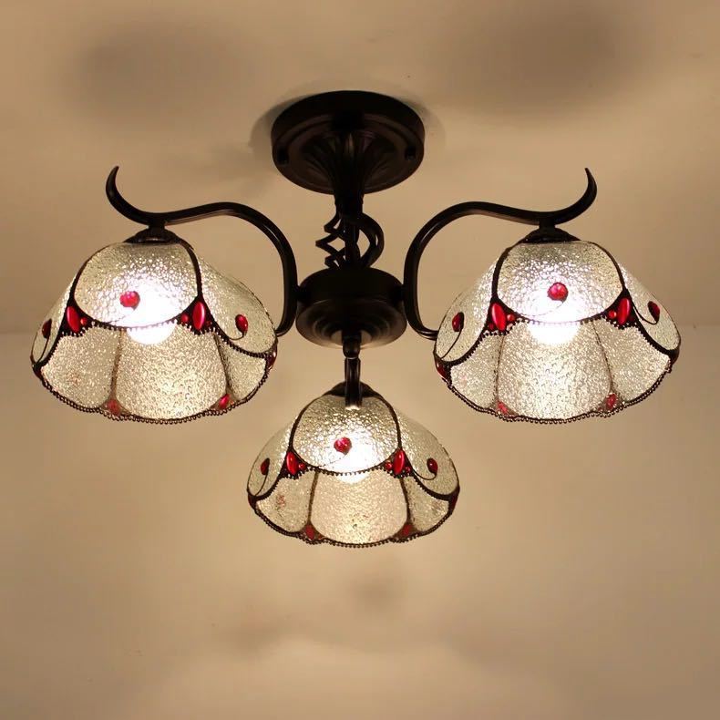 ステンドグラス ペンダントライト 豪華天井照明ステンドグラスランプ ガラス工芸品 3灯 電源直結タイプ