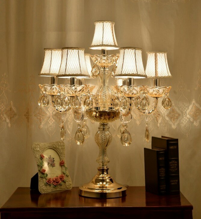 インテリア照明 テーブルスタンド 照明スタンド 卓上テーブルライト． 高級水晶スタンド