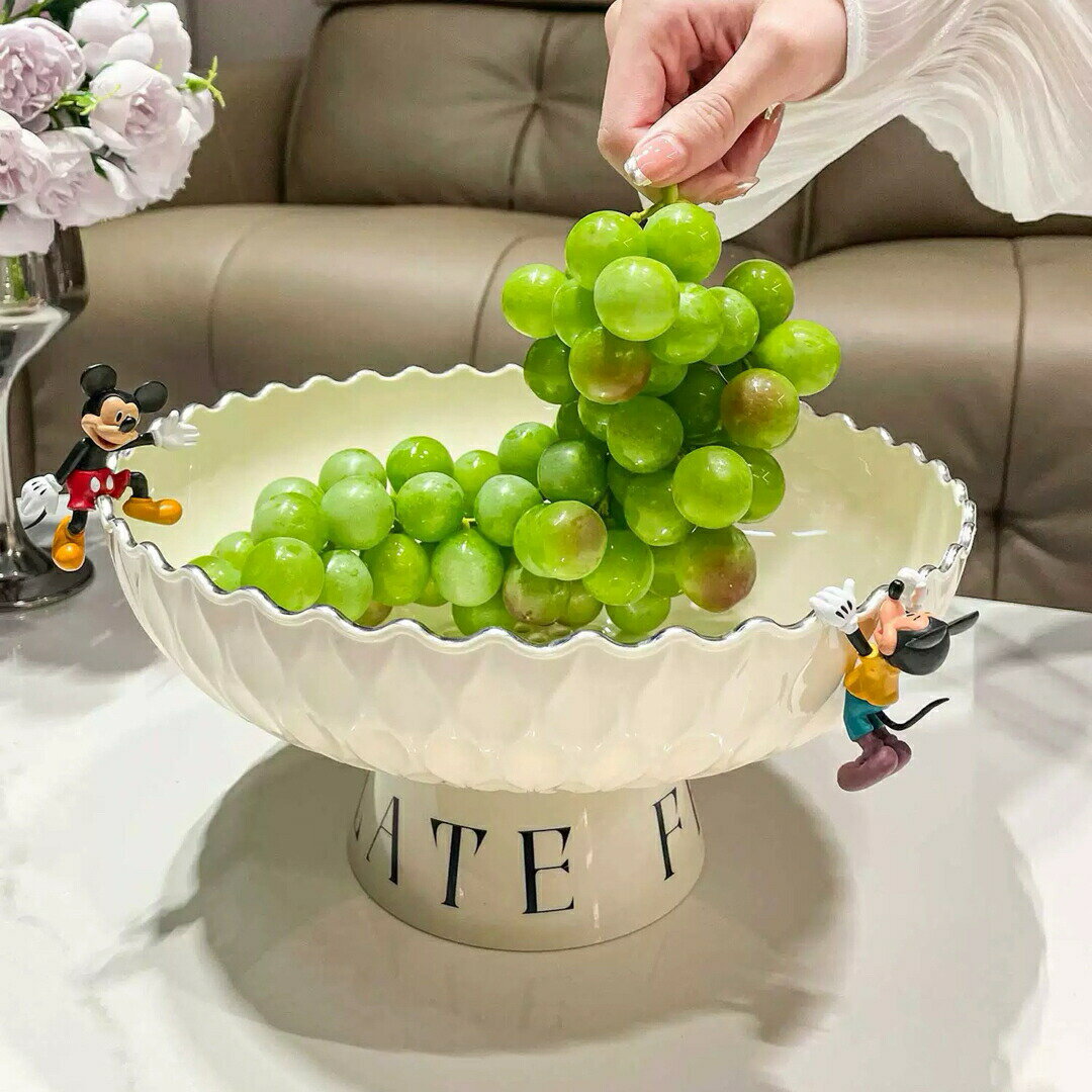 フルーツ用 脚付きボウル プラスチック製 おしゃれ果物トレー 軽量タイプ　果物皿