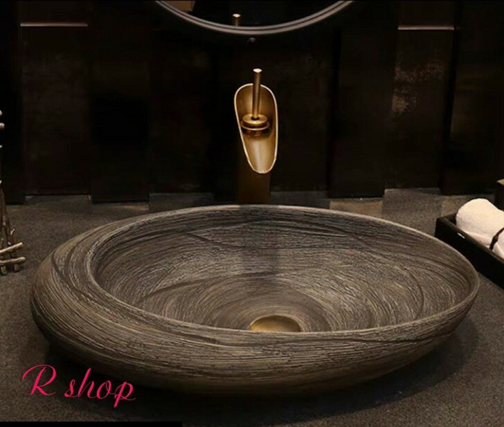 状態 ：新品未使用外寸サイズ（cm)幅：57奥行き：37高さ：13素材：陶磁器取付について：取付工事はお近くの工務店様にご相談してください＜ 重量物なので同梱はできません ＞☆☆★★★★★★★★★★★★★☆☆◆お客様のご覧になっているモニター等により多少色が異なる場合がございます。あらかじめご了承ください。◆複数ご注文の場合やお急ぎの場合は必ず事前に納期のお質問をお願いいたします。◆サイズの誤差は多少発生します。ご了承下さい。☆☆★★★★★★★★★★★★★☆☆注意事項1、こちらの商品は海外製の新品です。撮影時の照明やPC環境によって実際の商品と色が違う場合があります。2、輸入品で日本語の説明がない場合があり、サポートもございませんので商品知識のある方のみ御注文下さい。4、ご注文について代引き引き換え、局留めは受け付けておりません。5、取り扱っている商品は、海外・アジア製品になります。きちんと全ての商品の検品をしておりますが、日本製に比べると作りが甘い場合があります。完璧を求められる方は御注文をお控えください。6、初期不良、輸送中の破損等は返金対応させて頂きます。その際はご到着から2日以内にご連絡をお願い致し7、新品未使用品ですが、外箱に初期からのスレ、剥げ歪みなどあります8、この商品は、購入後発送まで8日程度を要しますので、ご理解の上ご購入頂きますようお願い致します上記理由の返品交換は承ることが出来ませんので予めご了承くださいませ。状態 ：新品未使用外寸サイズ（cm)幅：57奥行き：37高さ：13素材：陶磁器取付について：取付工事はお近くの工務店様にご相談してください＜ 重量物なので同梱はできません ＞☆☆★★★★★★★★★★★★★☆☆◆お客様のご覧になっているモニター等により多少色が異なる場合がございます。あらかじめご了承ください。◆複数ご注文の場合やお急ぎの場合は必ず事前に納期のお質問をお願いいたします。◆サイズの誤差は多少発生します。ご了承下さい。☆☆★★★★★★★★★★★★★☆☆注意事項1、こちらの商品は海外製の新品です。撮影時の照明やPC環境によって実際の商品と色が違う場合があります。2、輸入品で日本語の説明がない場合があり、サポートもございませんので商品知識のある方のみ御注文下さい。4、ご注文について代引き引き換え、局留めは受け付けておりません。5、取り扱っている商品は、海外・アジア製品になります。きちんと全ての商品の検品をしておりますが、日本製に比べると作りが甘い場合があります。完璧を求められる方は御注文をお控えください。6、初期不良、輸送中の破損等は返金対応させて頂きます。その際はご到着から2日以内にご連絡をお願い致し7、新品未使用品ですが、外箱に初期からのスレ、剥げ歪みなどあります8、この商品は、購入後発送まで8日程度を要しますので、ご理解の上ご購入頂きますようお願い致します上記理由の返品交換は承ることが出来ませんので予めご了承くださいませ。