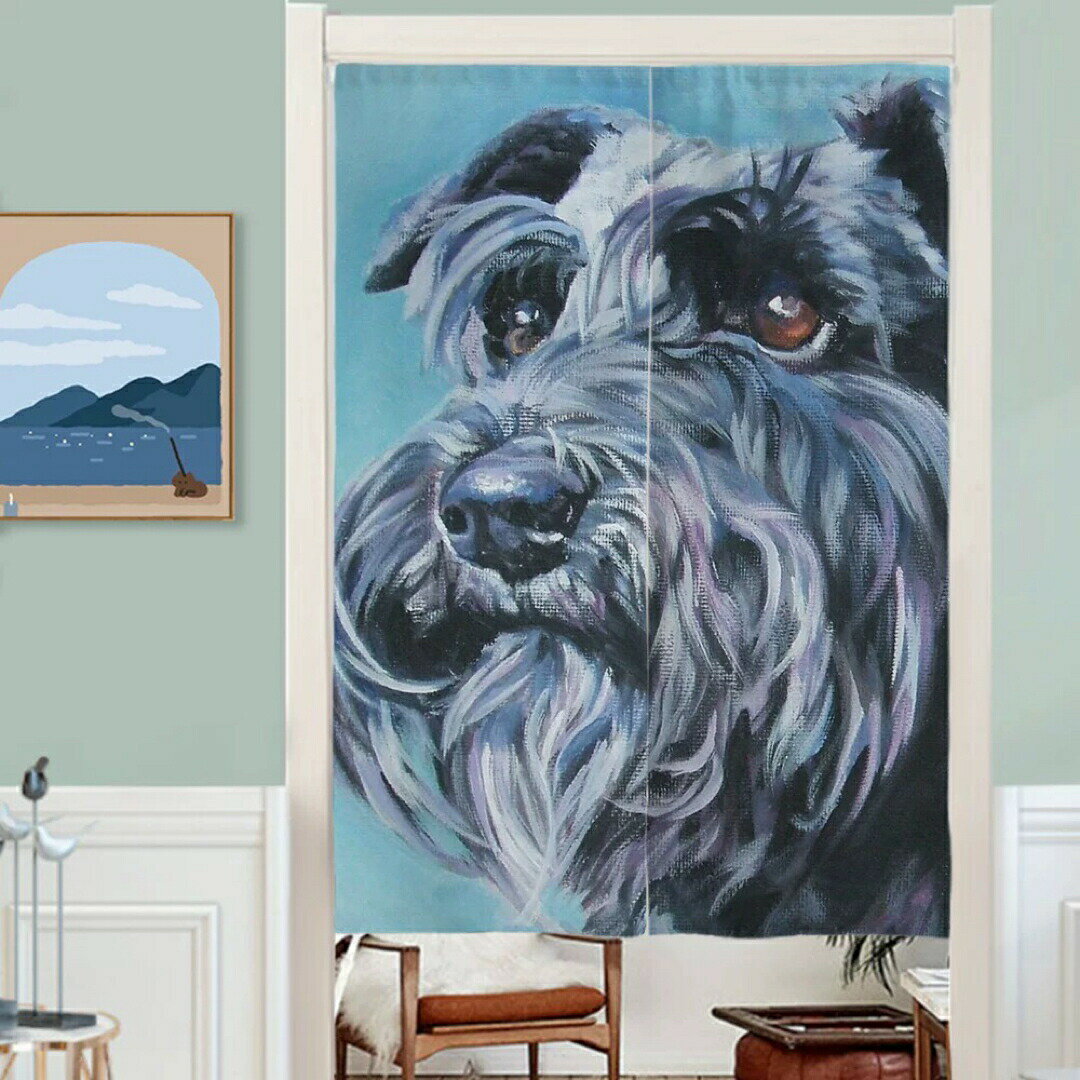 商品説明かわいらしいシュナウザーの顔がデザインされた、北欧風のおしゃれなのれんです。玄関・キッチン・リビング・トイレ・子供部屋など、さまざまな場所で間仕切りや目隠しとして活躍します。布地は軽やかで通気性も良く、四季を通じて快適にお使いいただ...