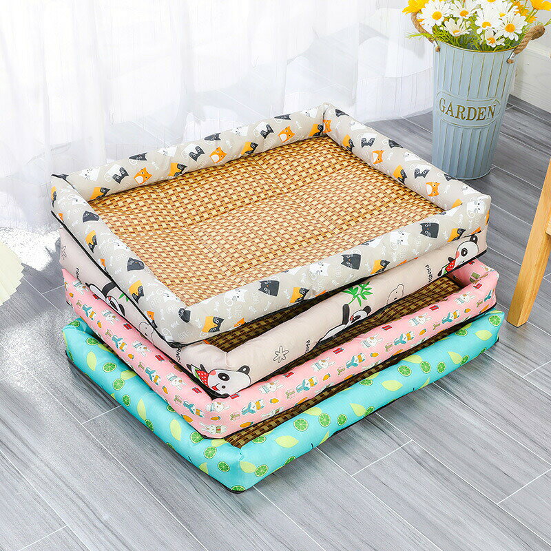 関連キーワード ペットマット ひんやり クール 接触冷感 ペットベット ペット用シーツ ペット 猫 犬 ひんやりマット 冷感 マット シーツ ペット用ひんやりマット 夏用 熱中症 冷感シーツ おしっこマット 冷感敷きパッド 軽量 柔らい 通気性 洗える 清潔 丸洗い ペット用品 【送料無料】ひんやりマット マット 寝具 柔らかい 涼しい 夏対策 洗える 夏秋用 ふんわり 暑さ対策 ペットグッズ ペットマット 敷きパッド 冷感 冷感敷きパッド 犬用 猫用 動物 ひんやりマット クールマット 冷却マット 接触冷感 多機能 夏 防水 速乾 消臭 滑り止め 丸洗い 繰り返し利用可能 メッシュ シーツ ペット用 涼しい クールマット クールシート ひんやりシート 熱中症対策 暑さ対策 コンパクト おしゃれ シンプル 熱中症 ・ 暑さ対策 ペット用 ひんやりマット 接触冷感 クールマット 夏ペット用品 4色選択可 水洗い可能 折り畳む可能 軽量 快適 柔らかく 冷感生地 寝具 ペット用品 冷感マット ペット用マット 夏用 犬 猫 小型犬 中型犬 大型犬 母の日 プレゼントその他オススメ商品ペット用品一覧ペット用 ひんやりマット 接触冷感 品番 カラー ブルー、 ピンク、グレー、コーヒーサイズ XS: 40*30CM S: 50*40CM M: 62*50CM L: 70*55CM XL: 100*70CM XXL: 150*100CM製品素材 冷却効果の高いポリエステル繊維生産国 中国♪ ワンちゃんや猫ちゃんもひんやり快適♪ ＊ワンちゃんネコちゃんの熱中症の対策に、犬や猫全身毛で覆われているため、人間より何倍も暑がりです。暑い季節に少しでも快適に過ごせるよう。 ＊片面は涼しげな感じの生地、もう片面はメッシュ生地で、非常に通気性があり柔らかくなっています。ワンちゃんや猫ちゃんのための暑い夏対策に！触るとひんやりする冷感生地を採用したひんやりシーツです。お気に入りのベッドやマットに敷くだけで快適。 ＊ペットマットは軽量で、折りたたみで旅行に最適です。通気性の抜群メッシュで、速乾になります。洗濯機で洗え、繰り返し利用可能。柔らかな手触りでペットの肌に優しい。ひんやりシーツです。お気に入りのベッドやマットに敷くだけで快適。 ＊ポータブルで便利、簡単に折りたため、寝台ベッド、犬小屋マット、カーシート、芝生、ビーチ、屋内または屋外のどこでも使用できます。関連キーワードペットマット 敷きパッド 冷感 冷感敷きパッド 犬用 猫用 動物 ひんやりマット クールマット 冷却マット 接触冷感 多機能 夏 防水 速乾 消臭 滑り止め 丸洗い 繰り返し利用可能 メッシュ シーツ ペット用 涼しい クールマット クールシート ひんやりシート 熱中症対策 暑さ対策 コンパクト おしゃれ シンプル 【送料無料】熱中症 ・ 暑さ対策 ペット用 ひんやりマット 接触冷感 クールマット 夏ペット用品 4色選択可 水洗い可能 折り畳む可能 軽量 快適 柔らかく 冷感生地 寝具 ペット用品 冷感マット ペット用マット 夏用 犬 猫 小型犬 中型犬 大型犬 ひんやりマット 犬ひんやりマット ペット用ひんやりマット ひんやりマット ペット ひんやりシーツ 母の日 プレゼント関連キーワード ペットマット ひんやり クール 接触冷感 ペットベット ペット用シーツ ペット 猫 犬 ひんやりマット 冷感 マット シーツ ペット用ひんやりマット 夏用 熱中症 冷感シーツ おしっこマット 冷感敷きパッド 軽量 柔らい 通気性 洗える 清潔 丸洗い ペット用品 【送料無料】ひんやりマット マット 寝具 柔らかい 涼しい 夏対策 洗える 夏秋用 ふんわり 暑さ対策 ペットグッズ ペットマット 敷きパッド 冷感 冷感敷きパッド 犬用 猫用 動物 ひんやりマット クールマット 冷却マット 接触冷感 多機能 夏 防水 速乾 消臭 滑り止め 丸洗い 繰り返し利用可能 メッシュ シーツ ペット用 涼しい クールマット クールシート ひんやりシート 熱中症対策 暑さ対策 コンパクト おしゃれ シンプル 熱中症 ・ 暑さ対策 ペット用 ひんやりマット 接触冷感 クールマット 夏ペット用品 4色選択可 水洗い可能 折り畳む可能 軽量 快適 柔らかく 冷感生地 寝具 ペット用品 冷感マット ペット用マット 夏用 犬 猫 小型犬 中型犬 大型犬 母の日 プレゼントその他オススメ商品ペット用品一覧ペット用 ひんやりマット 接触冷感 品番 カラー ブルー、 ピンク、グレー、コーヒーサイズ XS: 40*30CM S: 50*40CM M: 62*50CM L: 70*55CM XL: 100*70CM XXL: 150*100CM製品素材 冷却効果の高いポリエステル繊維生産国 中国♪ ワンちゃんや猫ちゃんもひんやり快適♪ ＊ワンちゃんネコちゃんの熱中症の対策に、犬や猫全身毛で覆われているため、人間より何倍も暑がりです。暑い季節に少しでも快適に過ごせるよう。 ＊片面は涼しげな感じの生地、もう片面はメッシュ生地で、非常に通気性があり柔らかくなっています。ワンちゃんや猫ちゃんのための暑い夏対策に！触るとひんやりする冷感生地を採用したひんやりシーツです。お気に入りのベッドやマットに敷くだけで快適。 ＊ペットマットは軽量で、折りたたみで旅行に最適です。通気性の抜群メッシュで、速乾になります。洗濯機で洗え、繰り返し利用可能。柔らかな手触りでペットの肌に優しい。ひんやりシーツです。お気に入りのベッドやマットに敷くだけで快適。 ＊ポータブルで便利、簡単に折りたため、寝台ベッド、犬小屋マット、カーシート、芝生、ビーチ、屋内または屋外のどこでも使用できます。関連キーワードペットマット 敷きパッド 冷感 冷感敷きパッド 犬用 猫用 動物 ひんやりマット クールマット 冷却マット 接触冷感 多機能 夏 防水 速乾 消臭 滑り止め 丸洗い 繰り返し利用可能 メッシュ シーツ ペット用 涼しい クールマット クールシート ひんやりシート 熱中症対策 暑さ対策 コンパクト おしゃれ シンプル 【送料無料】熱中症 ・ 暑さ対策 ペット用 ひんやりマット 接触冷感 クールマット 夏ペット用品 4色選択可 水洗い可能 折り畳む可能 軽量 快適 柔らかく 冷感生地 寝具 ペット用品 冷感マット ペット用マット 夏用 犬 猫 小型犬 中型犬 大型犬 ひんやりマット 犬ひんやりマット ペット用ひんやりマット ひんやりマット ペット ひんやりシーツ 母の日 プレゼント