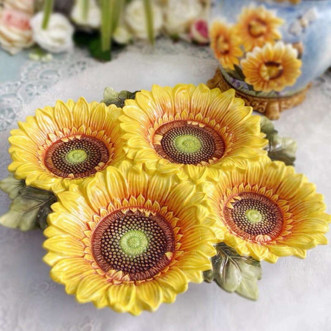可愛いヒマワリお皿 果物皿 プレート 食器 花 陶器