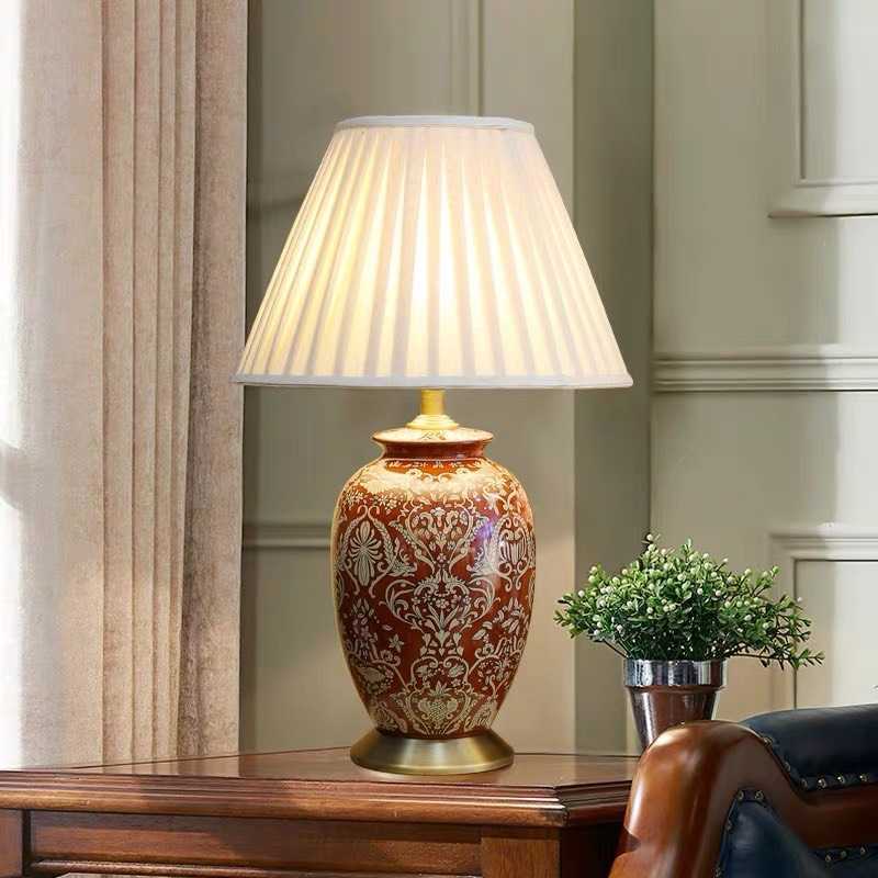 【商品仕様】■個口数：1 （〜40Wまで対応）■E26白熱球、電球型蛍光灯、LED電球使用可能■使用電球：1個（※電球は付属しておりません）■商品外寸：幅約40×高さ約65(cm)※サイズの誤差は多少発生します。ご了承下さい。購入後のキャンセルは、ご遠慮ください。検品のため開封してある場合があります。複数ご注文の場合やお急ぎの場合は必ず事前に納期のお質問をお願いいたします。注意事項1、ご利用のPC環境により、実際の商品と色が異なる場合がございます。予めご了承ください。2、新品未使用品ですが、外箱に初期からのスレ、剥げ歪みなどあります。3、海外品ですので、気にされる方はご遠慮下さい。4、この商品は、購入後発送まで10日程度を要しますので、ご理解の上ご購入頂きますようお願い致します，お急ぎの方はご注文をご遠慮ください5、素材の色・風合いなど、ディスプレーにより、一部写真と実物が異なる場合がございますので、あらか じめご了承ください。上記理由の返品交換は承ることが出来ませんので予めご了承くださいませ【商品仕様】■個口数：1 （〜40Wまで対応）■E26白熱球、電球型蛍光灯、LED電球使用可能■使用電球：1個（※電球は付属しておりません）■商品外寸：幅約40×高さ約65(cm)※サイズの誤差は多少発生します。ご了承下さい。購入後のキャンセルは、ご遠慮ください。検品のため開封してある場合があります。複数ご注文の場合やお急ぎの場合は必ず事前に納期のお質問をお願いいたします。注意事項1、ご利用のPC環境により、実際の商品と色が異なる場合がございます。予めご了承ください。2、新品未使用品ですが、外箱に初期からのスレ、剥げ歪みなどあります。3、海外品ですので、気にされる方はご遠慮下さい。4、この商品は、購入後発送まで10日程度を要しますので、ご理解の上ご購入頂きますようお願い致します，お急ぎの方はご注文をご遠慮ください5、素材の色・風合いなど、ディスプレーにより、一部写真と実物が異なる場合がございますので、あらか じめご了承ください。上記理由の返品交換は承ることが出来ませんので予めご了承くださいませ