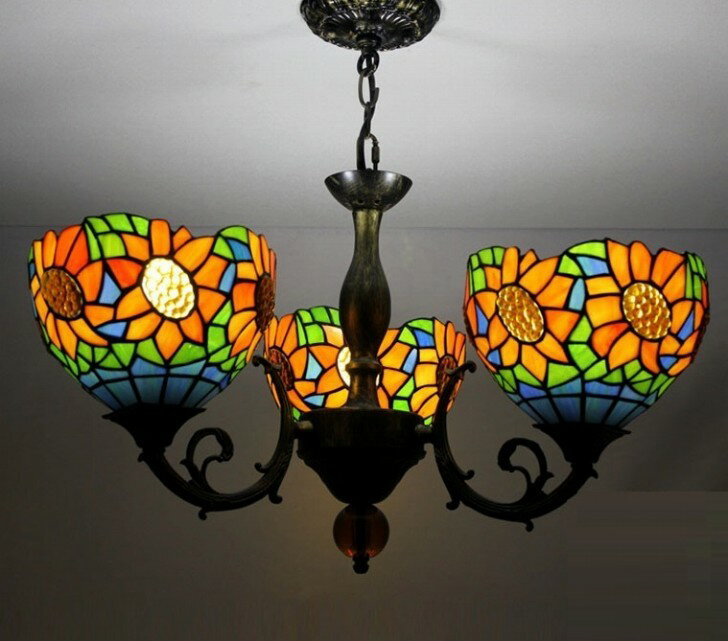 ステンドグラス．ペンダントライト豪華天井照明ステンドグラスランプ ガラス工芸品 電源直結タイプ