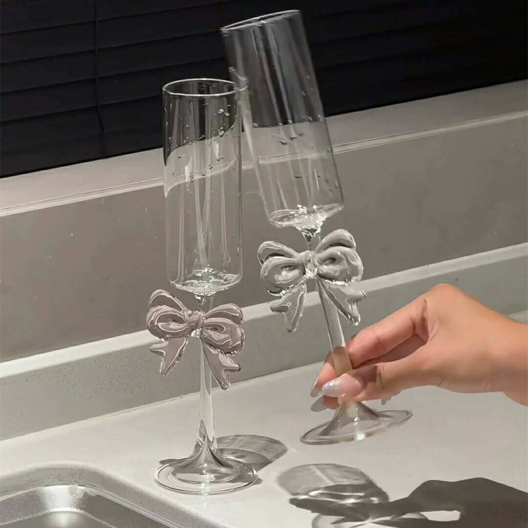 リボンデザイン シャンパングラス エレガントなフルートグラス