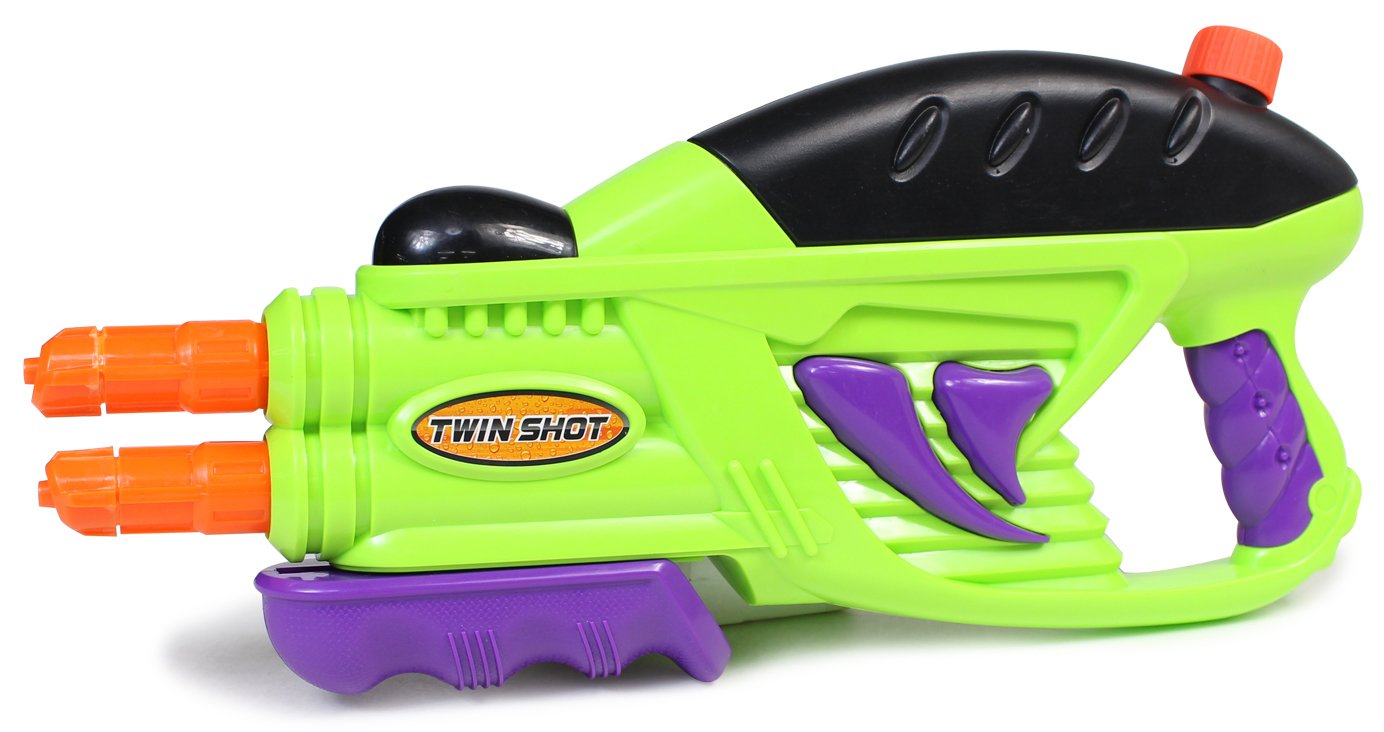 • 生産国:中国 • 素材:ポリプロピレン、ポリエチレン、PVC、ABS樹脂 • 全長(約):41.0cm • 容量:400CC • 飛距離:約6.5m • その他スペック:連続発射可能 • STマーク表示商品 • 対象年齢 :6才以上