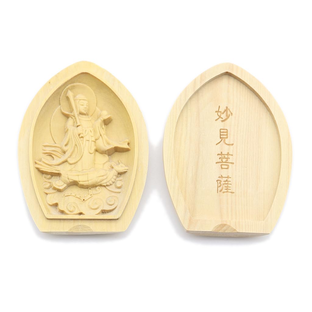• サイズ/縦6.2cm、横4.5cm • 材質：柘植（ツゲ） • 生産国：中国