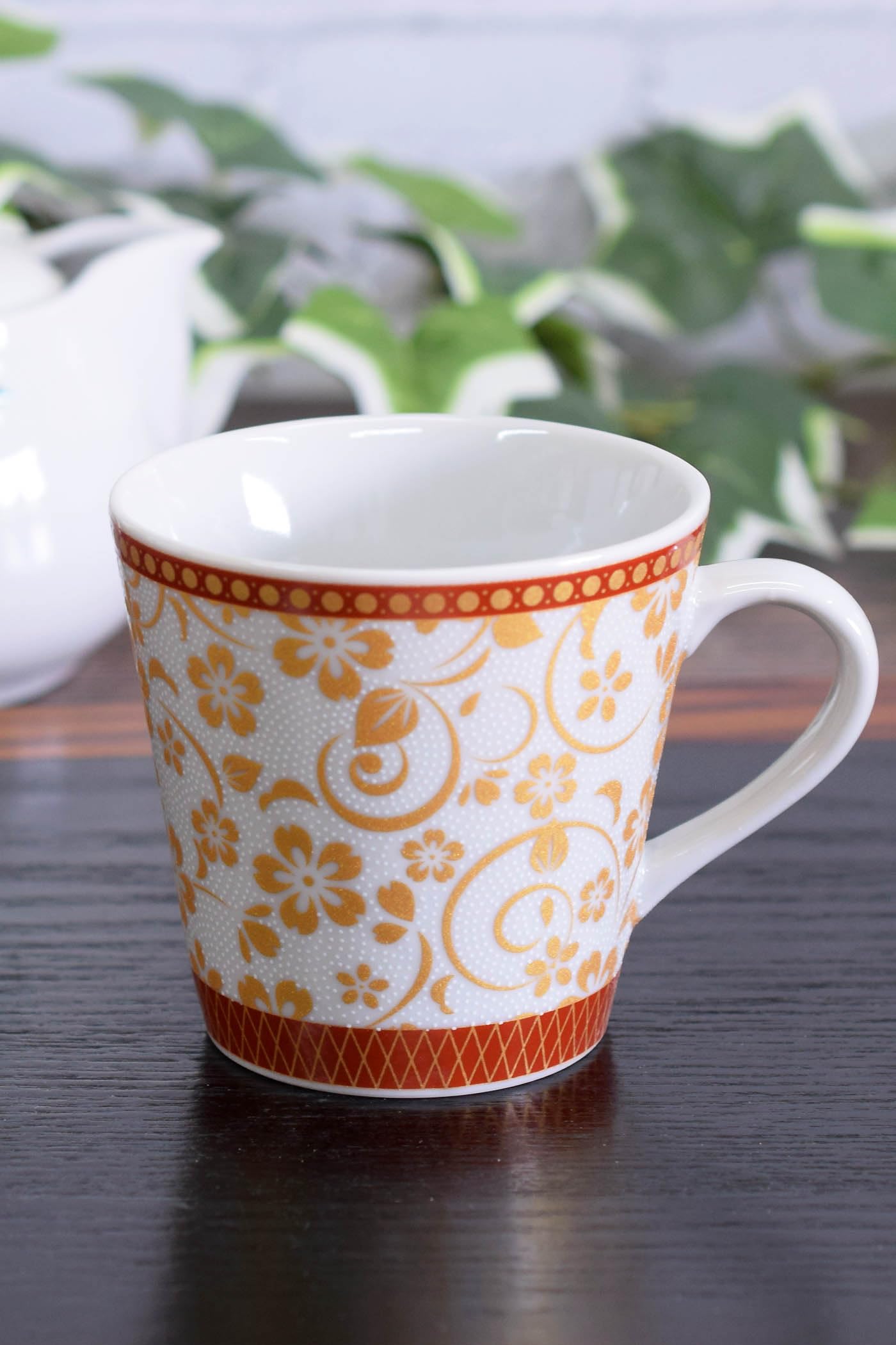 和座の蔵おしゃれコーヒーマグ九谷焼...