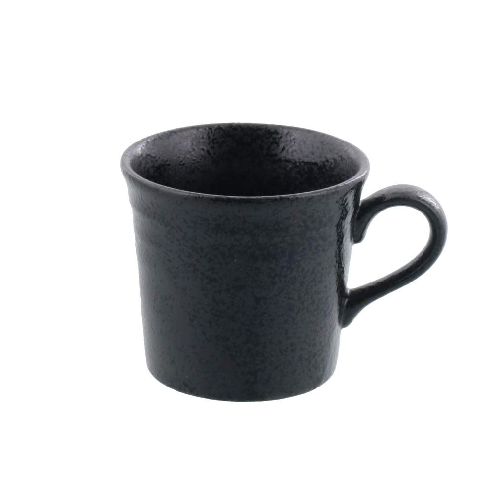 • サイズ:約 口径7.5×高さ6.8cm • 重さ:約137g(商品により誤差があります) • 容量:約170cc(満水) • 素材:磁器、質感:マット • 電子レンジ・食洗機可、オーブン(直火)不可