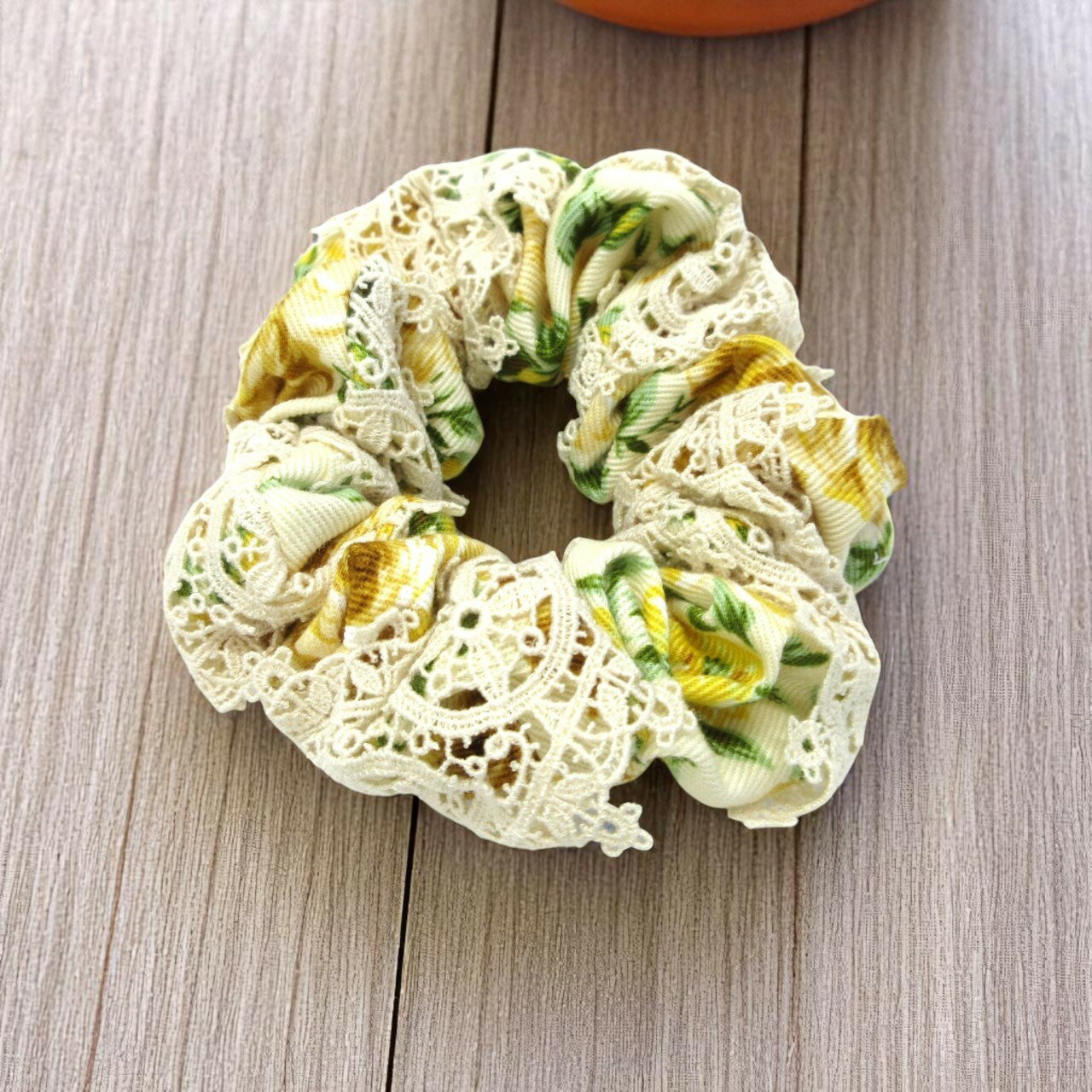 シュシュ 綿サテン地 お花柄 レース シュシュ 安心・長持ちの 日本製 アクセサリー ギフトに最適 メール便対応 016