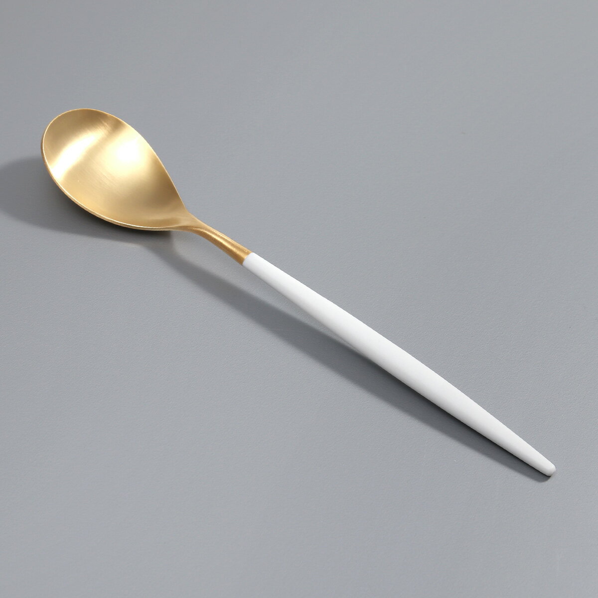 クチポール　cutipol　ミオ　MIO　ホワイト/ゴールド　MI05WGB　テーブルスプーン