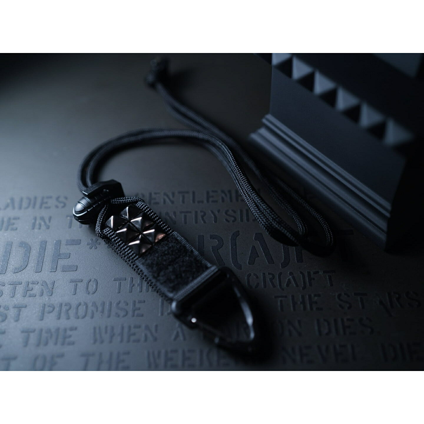 DIE CRAFT ネックストラップ NECK STRAP SP "BLACK STUDS" ORIGINAL DESIGN