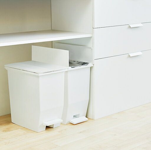 東谷 RSD-76 SOLOW ペダルオープンツイン 20L ダストボックス ゴミ箱 ペダルダストボックス ホワイト ブラック おしゃれ スタイリッシュ 省スペース 丈夫 薄型 汚れ防止 メラミンシート キッチン ダイニング リビング オフィス 東谷 RSD-76 SOLOW ペダルオープンツイン 20L ダストボックス ゴミ箱 ペダルダストボックス ホワイト ブラック おしゃれ スタイリッシュ 省スペース 丈夫 薄型 汚れ防止 メラミンシート キッチン ダイニング リビング オフィス