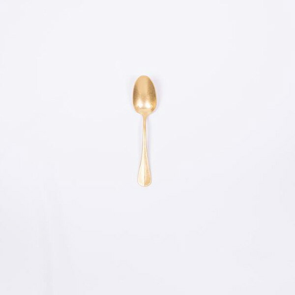 青芳　VINTAGE INOX ヴィンテージイノックス バゲットクラシック コーヒースプーン ゴールド 559037 カジュアルからフォーマルまで幅広いシーンにあわせやすいシンプルなカトラリーシリーズ バゲットクラシックのコーヒースプーンは...