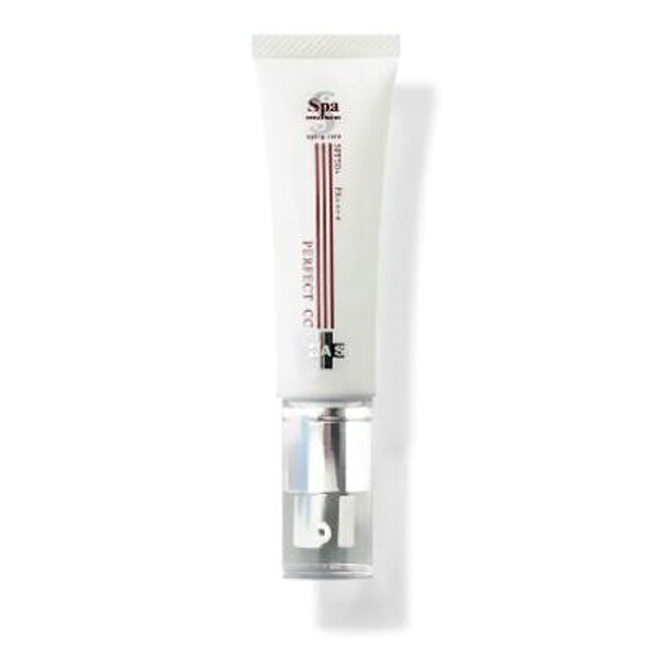 Spa treatment スパトリートメントHAS パーフェクトCC 30g ピンクベージュ（SPF50+ PA++++） 1本で美容液・UV・化粧下地・ナチュラルファンデーションの4役を担うCCクリーム Spa treatment スパトリートメント HAS パーフェクトCC 30g ピンクベージュ 「HAS（※1）」や保湿成分のβ-グルカン、厳選美容成分を配合した美容液ベースのCCクリーム。 肌の色ムラをカバーしながら、SPF50+、PA++++のUVカット効果でお肌を紫外線から守ります。 汗や皮脂に強いウォータープルーフ処方。 紫外線吸収剤・鉱物油・タール系色素・合成香料・パラベン不使用。 2色展開のベージュ色は肌色を均一に整えます。 （※1）：ヒト脂肪細胞順化培養液エキス（保湿・整肌成分） ■ピンクベージュ：血色感のある印象に。 商品名 Spa treatment スパトリートメントHAS パーフェクトCC 30g ピンクベージュ（SPF50+ PA++++） 内容量 30g 成分 水、シクロペンタシロキサン、ジフェニルシロキシフェニルトリメチコン、カプリリルメチコ、イソノナン酸イソトリデシル、ラウリルPEG－10トリス（トリメチルシロキシ）シリルエチルジメチコン、グリセリン、トリ（カプリル酸／カプリン酸）グリセリル、BG、ペンチレングリコール、ヒト脂肪細胞順化培養液エキス、β－グルカン、アスコフィルムノドスムエキス、ムラサキゴジアオイ花／葉／茎エキス、アマチャヅル葉／茎エキス、アラリアエスクレンタエキス、クロフサスグリ種子油、ボタンエキス、ローズマリー葉エキス、スピルリナマキシマエキス、サーマスサーモフィルス培養物、カルノシン、アイ葉／茎エキス、スクロース、レシチン、酢酸トコフェロール、PEG／PPG－19／19ジメチコン、セテス－10、PEG／PPG－18／18ジメチコン、ジメチコン、ミリストイルメチル－β－アラニン（フィトステリル／デシルテトラデシル）、硫酸Mg、ステアリン酸イヌリン、トコフェロール、オクチルドデカノール、オレイン酸オクチルドデシル、グリチルレチン酸ステアリル、ステアロイルオキシステアリン酸オクチルドデシル、ソルビトール、エタノール、（クエン酸／乳酸／リノール酸／オレイン酸）グリセリル、オリーブ果実油、トロポロン、グルタミン、デシルグルコシド、フェネチルアルコール、ポリソルベート60、1，2−ヘキサンジオール、フェノキシエタノール、カプリリルグリコール、（＋／－）、酸化チタン、酸化亜鉛、マイカ、酸化鉄、イソステアリン酸、水酸化Al、ステアリン酸、メチコン 使用方法 適量(1～2プッシュ)を手に取り、お顔全体に馴染ませます。 紫外線等からお肌を守るため、塗り残しが無いように薄く均等に伸ばしてください。 生産国 日本 広告文責 株式会社ルーマニア /03-5876-8107