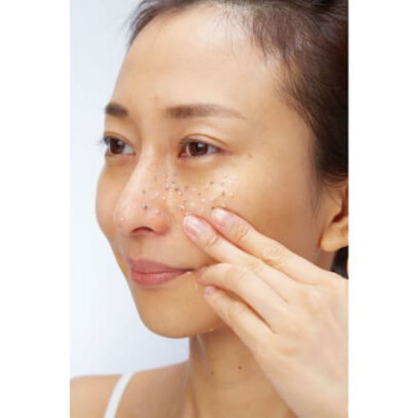 MINOLOGI マイノロジ 杜氏の酒粕ぽろぽろピーリング　150ml