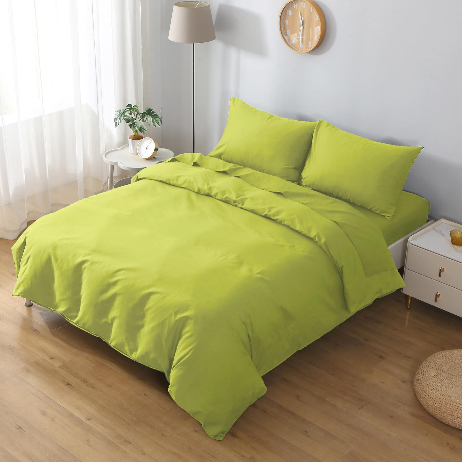 RUIXUAN 布団カバー セミダブル 4点セット ベッドカバー 洋式 ふわふわ 柔らかな肌触り 静電気防止加工 肌に優しい 抗菌防臭加工 通気性が良く 速乾タイプ 四季適用 洗い替え おしゃれ 無地 ピスタチオグリーン (掛け布団カバー 敷布団カバー 枕カバー)