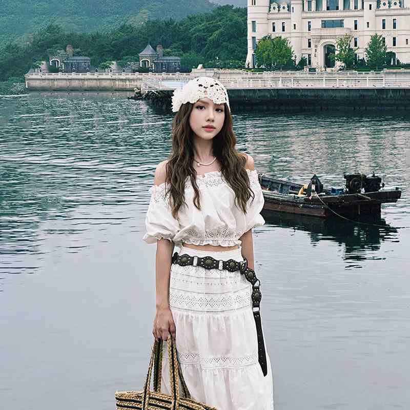 春 コーデ レディース ファッション オシャレ カワイイ シンプル きれいめ ナチュラル 上品カジュアル 婦人服 フレンチ スイート スーツ ハイエンド ステッチ トップス Aライン スカート