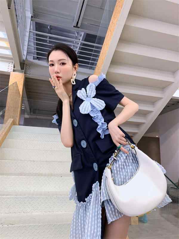 春 コーデ レディース ファッション オシャレ カワイイ シンプル きれいめ ナチュラル 上品カジュアル 婦人服 半袖 オフショルダー スーツ スカート 夏 ドレス