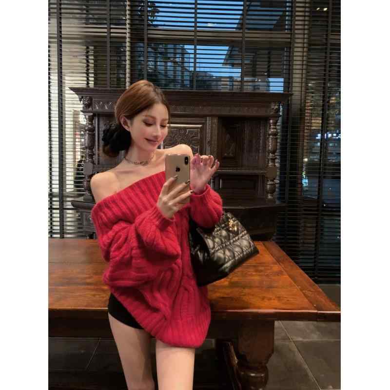 春 コーデ レディース ファッション オシャレ カワイイ シンプル きれいめ ナチュラル 上品カジュアル 婦人服 クリスマス 赤 セーター オフショルダー ミドル丈
