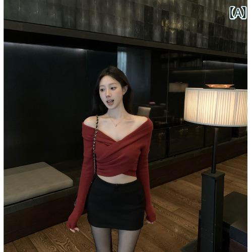 春 コーデ レディース ファッション オシャレ カワイイ シンプル きれいめ ナチュラル 上品カジュアル 婦人服 クロス Vネック オフショルダー 長袖 ニット シャツ トップス