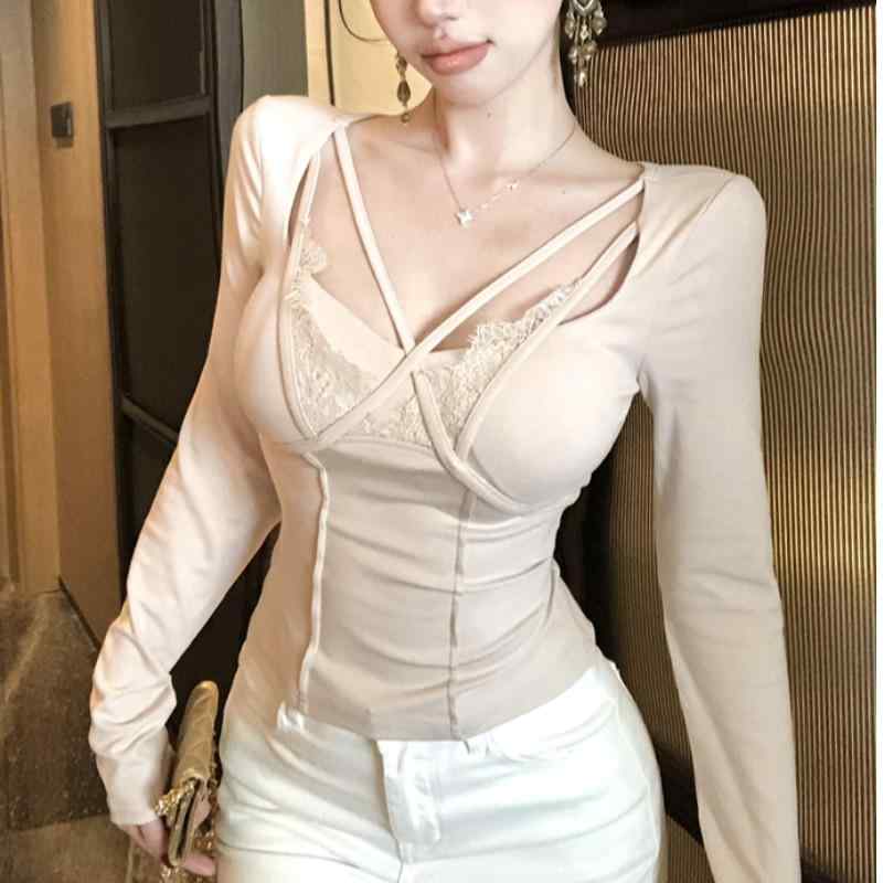 Other - 春 コーデ レディース ファッション オシャレ カワイイ シンプル きれいめ ナチュラル 上品カジュアル 婦人服 クロス インナーウェア レース ボトムトップ 長袖 Tシャツ