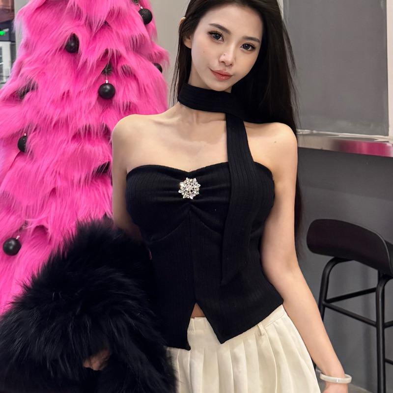 春 コーデ レディース ファッション オシャレ カワイイ シンプル きれいめ ナチュラル 上品カジュアル 婦人服 フレンチ パッド ストラップ ベスト インナーウェア チューブ トップス