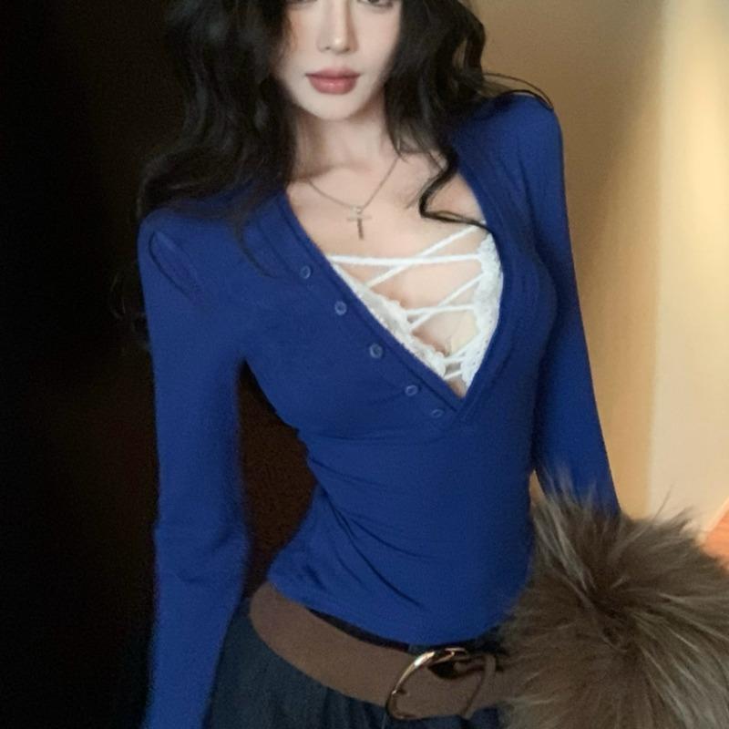 春 コーデ レディース ファッション オシャレ カワイイ シンプル きれいめ ナチュラル 上品カジュアル 婦人服 クラシック クラインブルー Tシャツ フェイク ツーピース スリム Vネック 長袖 トップス